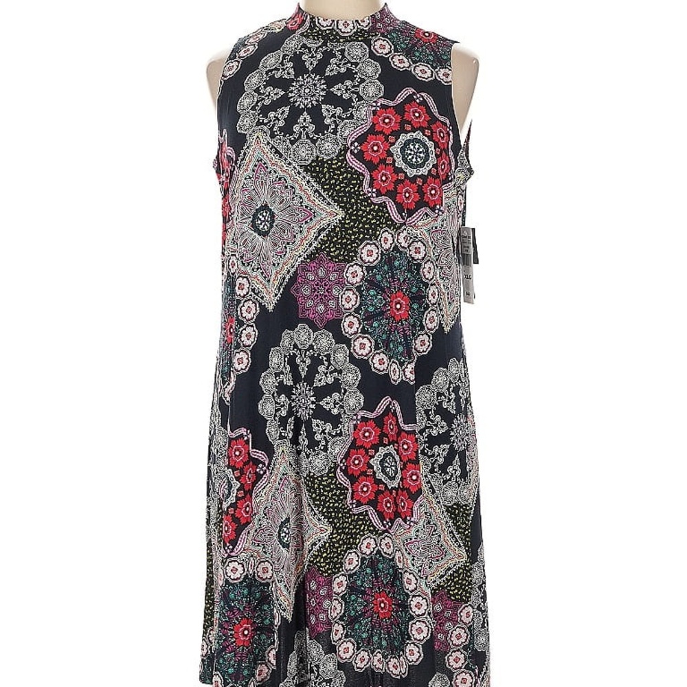 Robbie Bee Black and Red Patterned Midi Dress